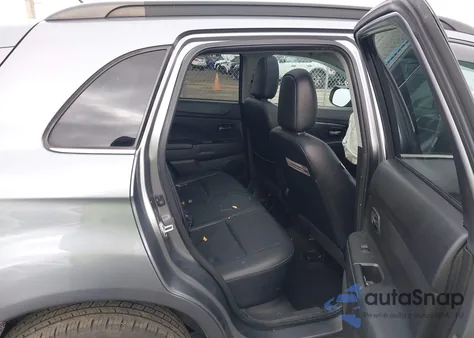 2015 Mitsubishi Outlander Sport 2.4 Gt z USA, uszkodzony, nr VIN 4A4AR4AW5FE057464